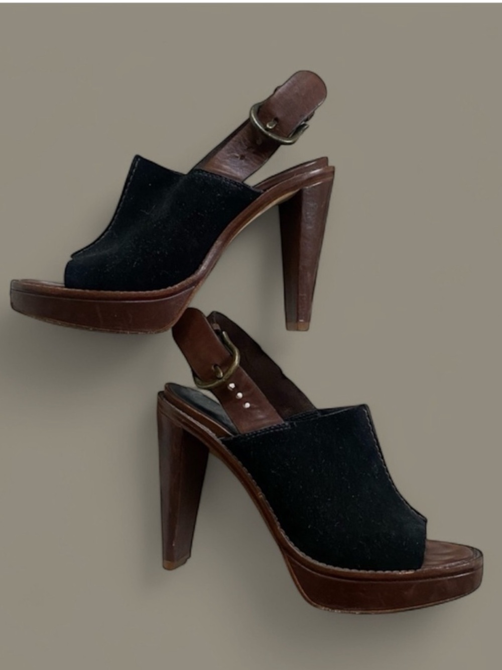 Cole haan vintage suede heels - made in Brazil